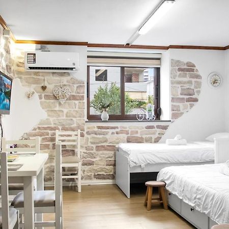 Apartamento Solhouse Gjirokastër Exterior foto